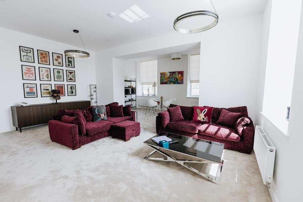 Bobbin Row - Grade 2 Listed Property With A Beautiful Design With Access To Leeds Leeds  Bagian luar foto