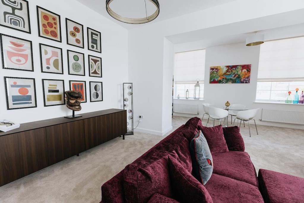 Bobbin Row - Grade 2 Listed Property With A Beautiful Design With Access To Leeds Leeds  Bagian luar foto